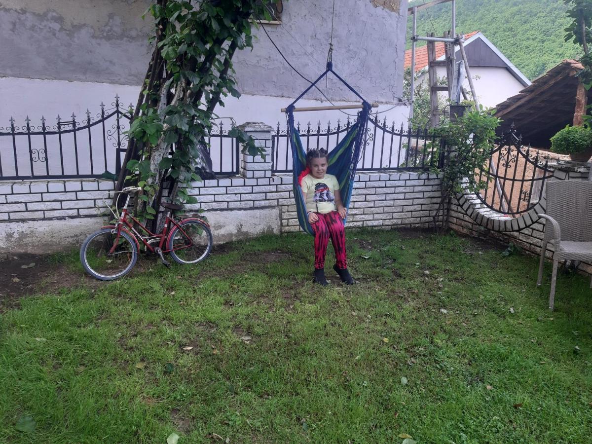 Vila Mir Pirot Kültér fotó